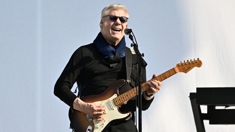 Steve Miller Band Cancels U.S. Tour Due to Extreme Weather Concerns
