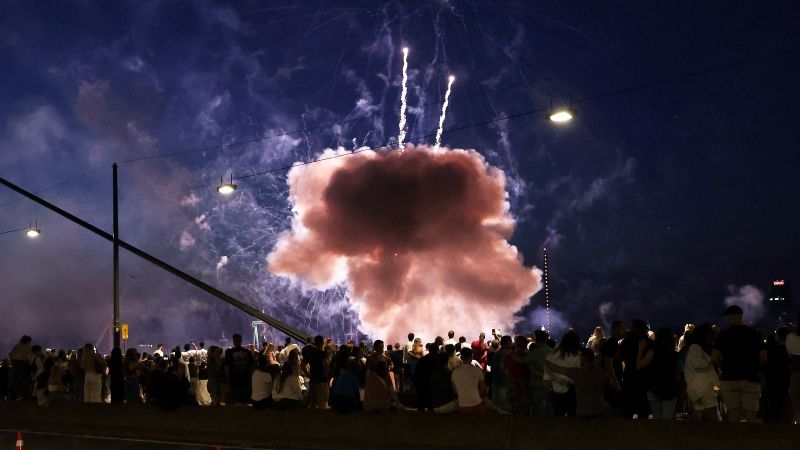 Fireworks Mishap Injures 19 at Fair in Düsseldorf, Germany
