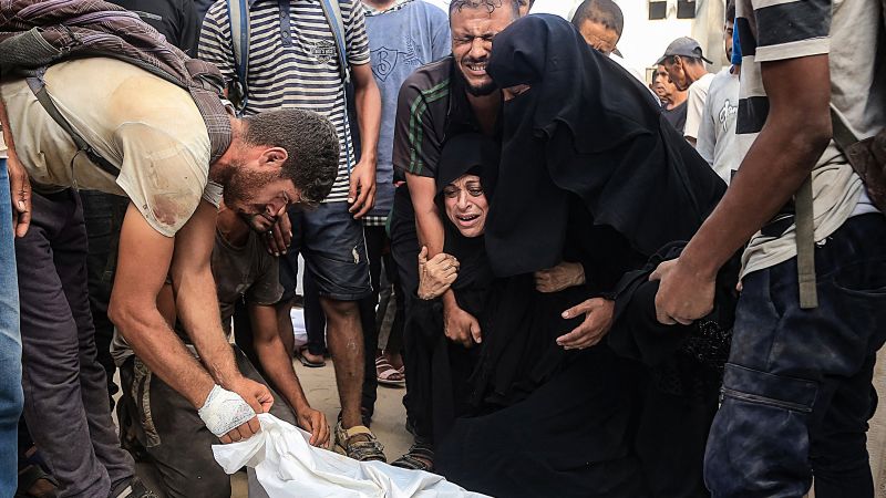 Israeli Forces Open Fire on Individuals Seeking Food Aid in Gaza