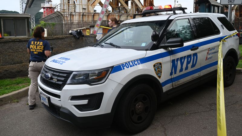 Off-Duty US Customs and Border Protection Officer Shot in Manhattan Park