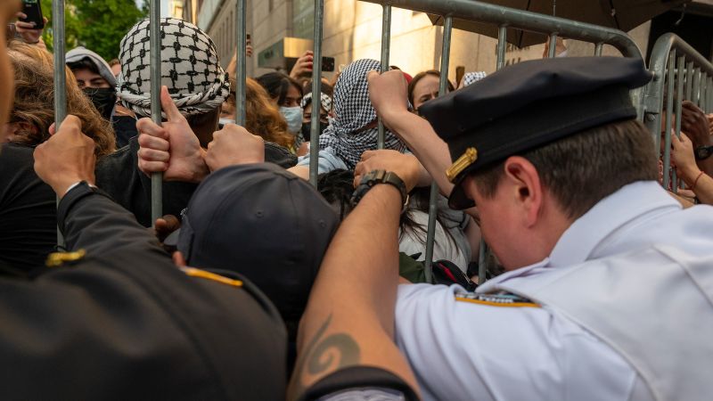 Columbia University Disciplines Students Following Pro-Palestinian Protests