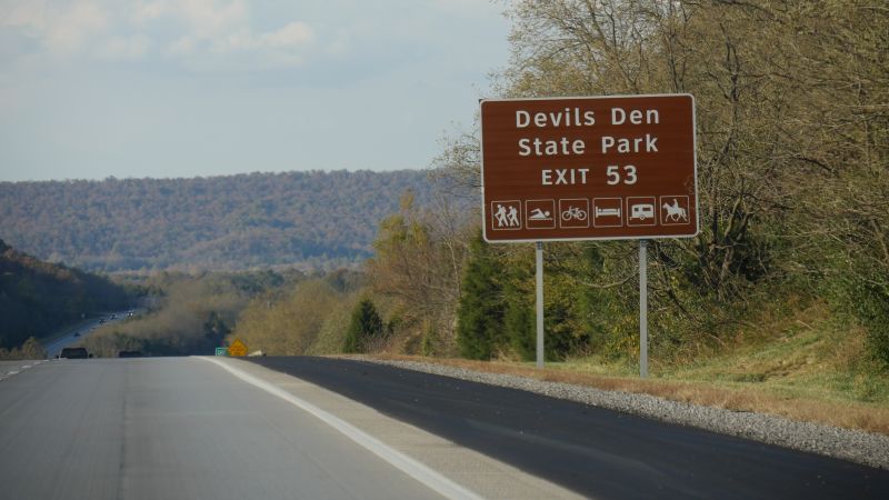 Arkansas State Police Seeking Suspect in Deaths of Clinton and Cristen Brink