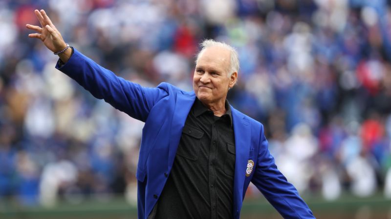 Remembering Chicago Cubs Legend Ryne Sandberg