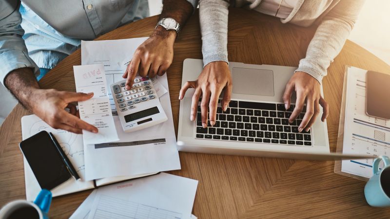 Maximizing Cash Savings in Uncertain Economic Times