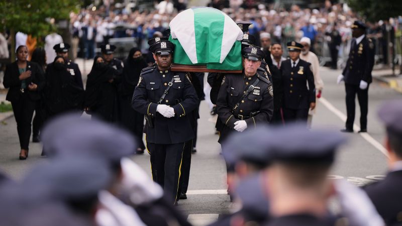 Memorial Service Held for Slain NYPD Officer in Midtown Manhattan