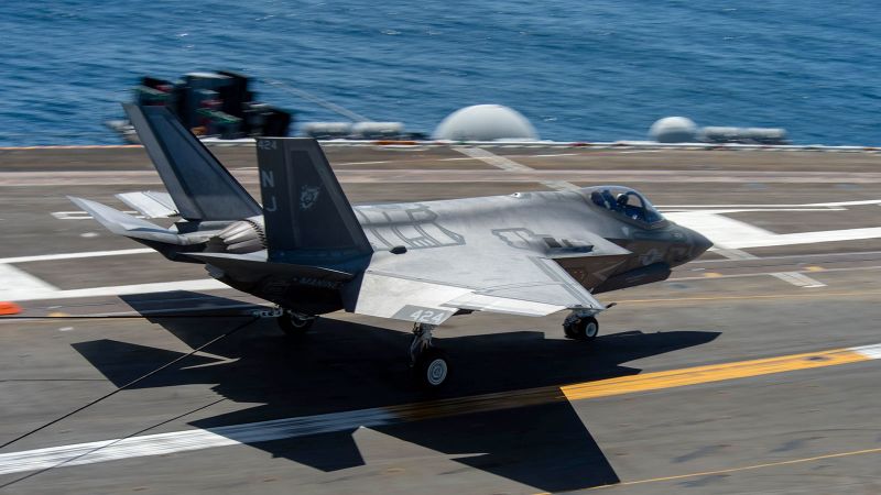 US Navy F-35 Aircraft Crash in California