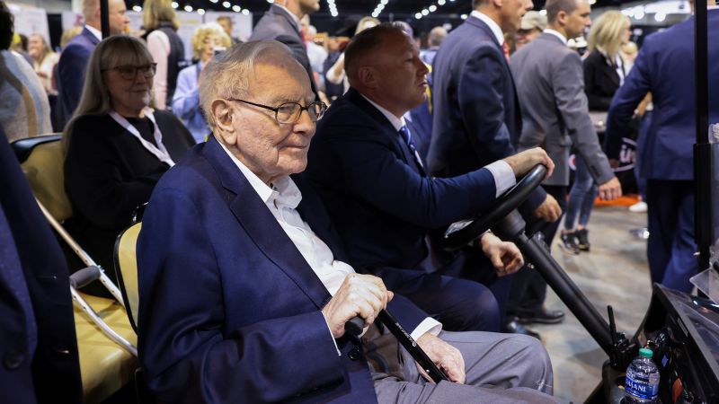 Berkshire Hathaway Reports 3.77% Decline in Operating Earnings for Q2