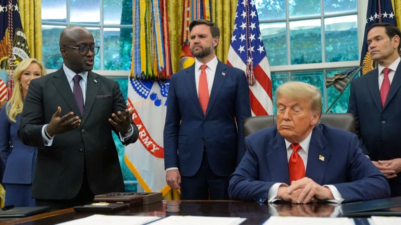 Rwanda Agrees to Accept Deported Migrants from US
