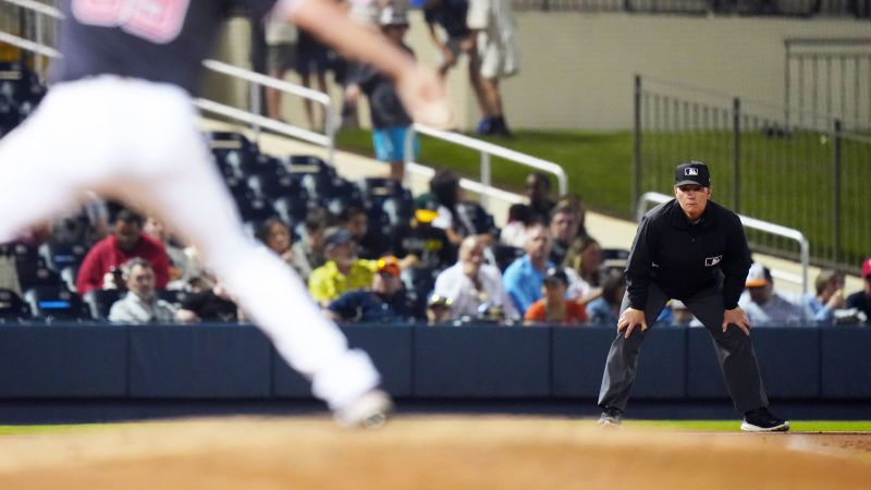 Female Umpire Jen Pawol Breaks Gender Barrier in Big Leagues
