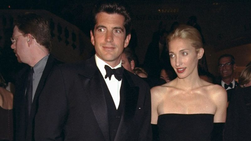 The Timeless Fashion Legacy of John F. Kennedy Jr. and Carolyn Bessette-Kennedy