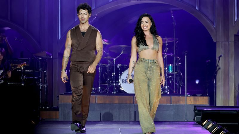 Demi Lovato Reunites with Joe Jonas for 'Camp Rock' Performance