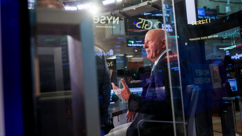 President Trump Advises Goldman Sachs CEO to Replace Economist Amid Tariff Concerns