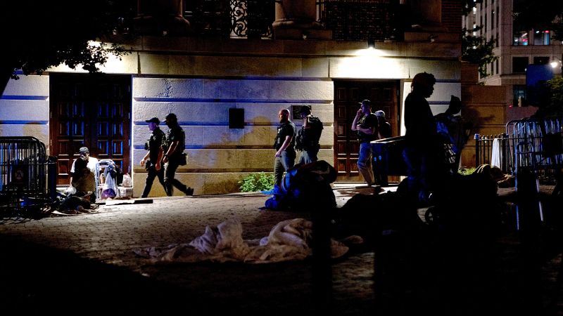 Chaos and Fear Grip Washington, DC's Homeless Community Amid Crackdown