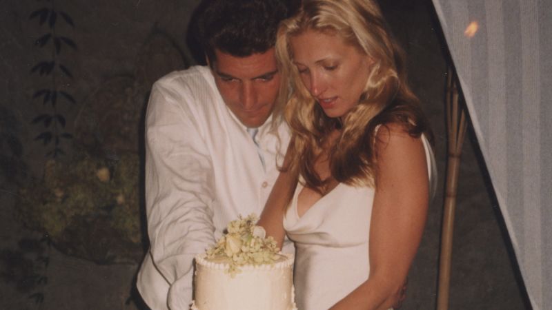 The Timeless Influence of Carolyn Bessette-Kennedy's Wedding Gown
