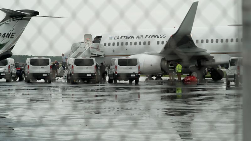 Secret ICE Flight Raises Transparency Concerns in Immigration Enforcement