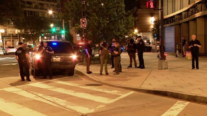 Federal Agents Enforce Crackdown on Homeless Encampments in Washington, DC