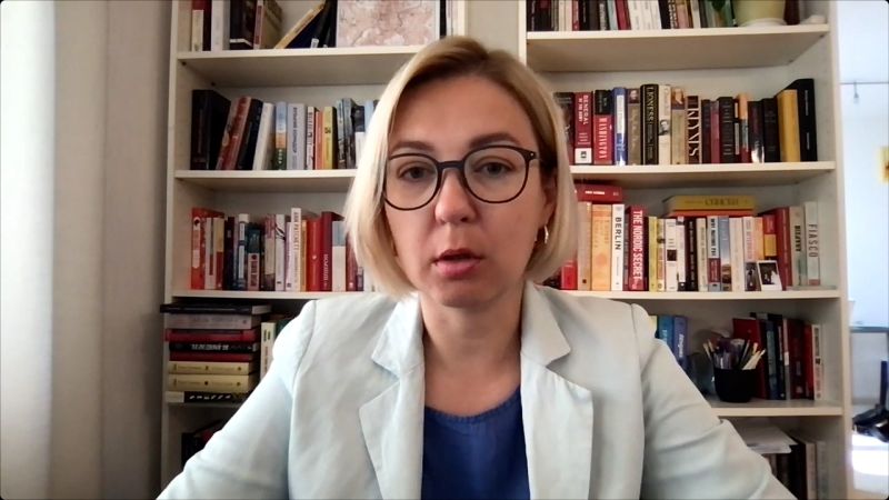 Russian Offensive in Ukraine Raises Concerns Over Peace Talks
