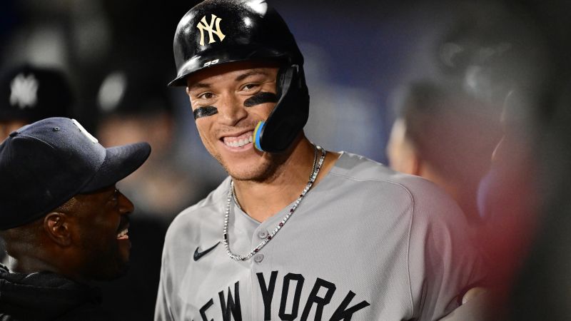 New York Yankees Make History with Record-Breaking Home Run Performance