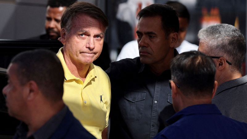 Former Brazilian President Bolsonaro Considered Seeking Asylum in Argentina
