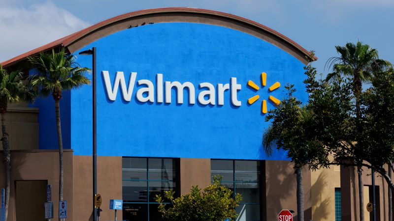 Retail Giants Walmart and Target Navigate Tariff Impact