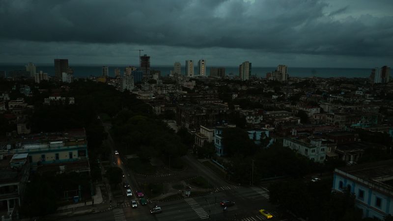 Life in Cuba Under 'War Economy': A Critical Point