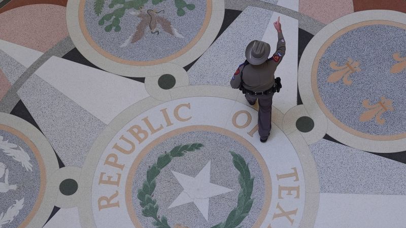 Texas Senate Approves New Congressional Maps for Midterm Elections