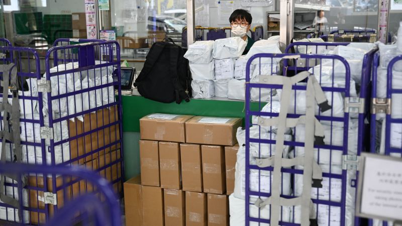 International Postal Services Suspend Shipments to US Amid Tariff Changes