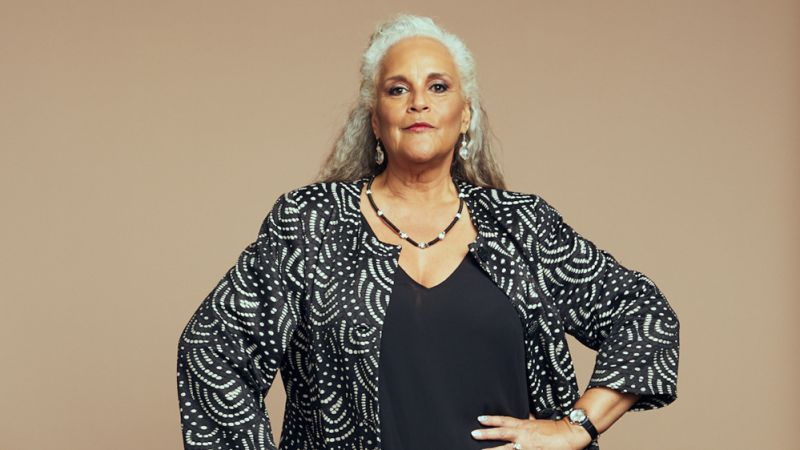 Jayne Kennedy: Trailblazer in Sports Broadcasting