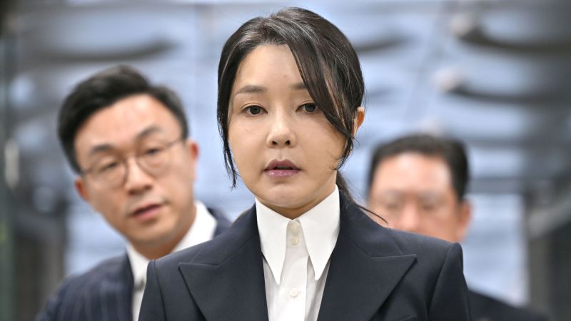 Former South Korean First Lady Charged with Bribery and Offenses