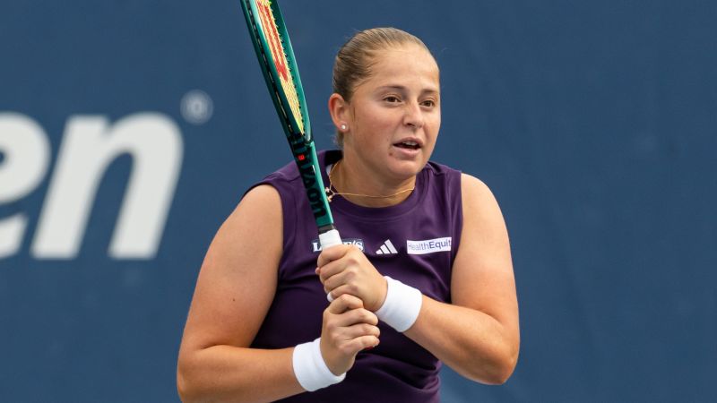 Tennis Player Jelena Ostapenko Apologizes for On-Court Remarks