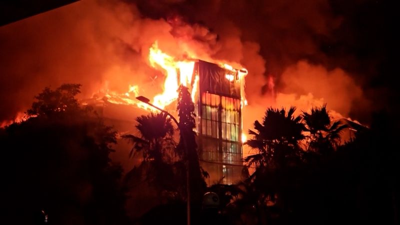 Indonesia Protests Escalate Over Labor Law Changes