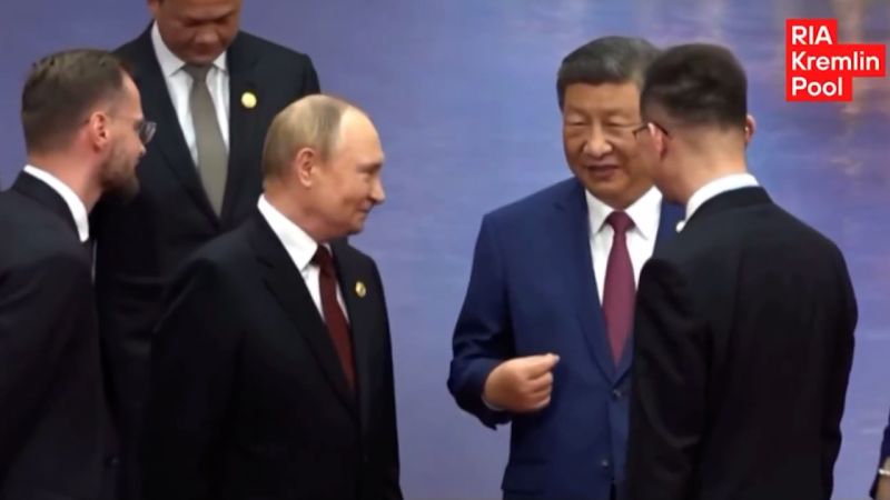 Diplomatic Meeting Between Chinese and Russian Presidents