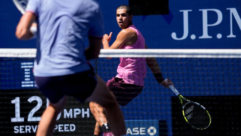 Young Tennis Sensation's Remarkable Behind-the-Back Shot at US Open