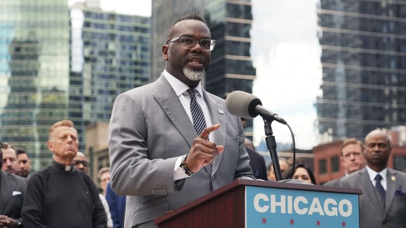 Chicago Prepares for Federal Immigration Enforcement Operation