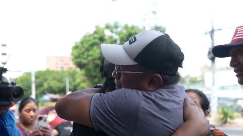 Federal Judge Blocks Deportation of Guatemalan Children in U.S. Custody