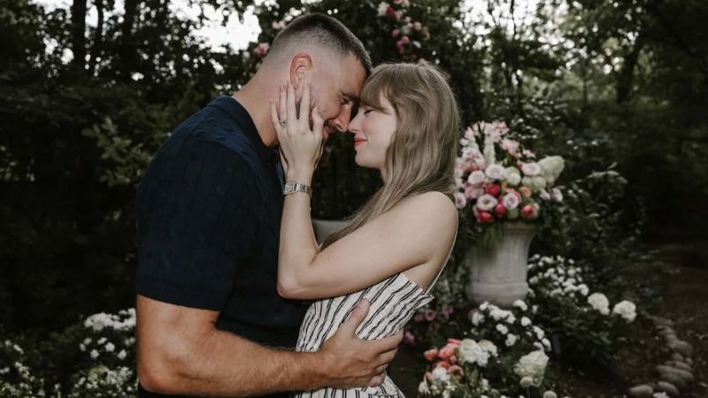 Travis Kelce Announces Engagement to Taylor Swift