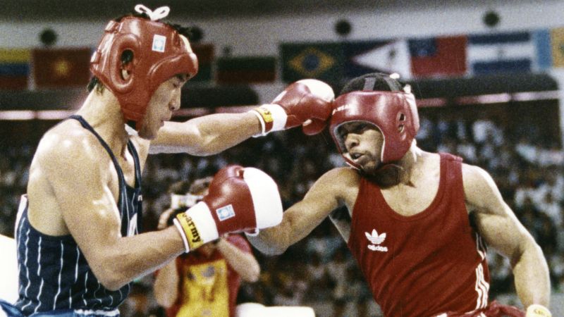 Former South Korean Boxer Returns Olympic Gold Medal to Roy Jones Jr. After 30 Years