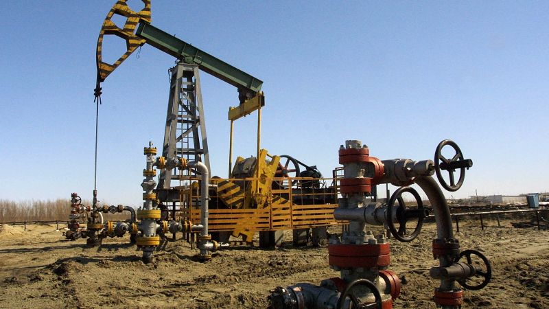 Former President Calls for Halt to Russian Oil Imports in Europe