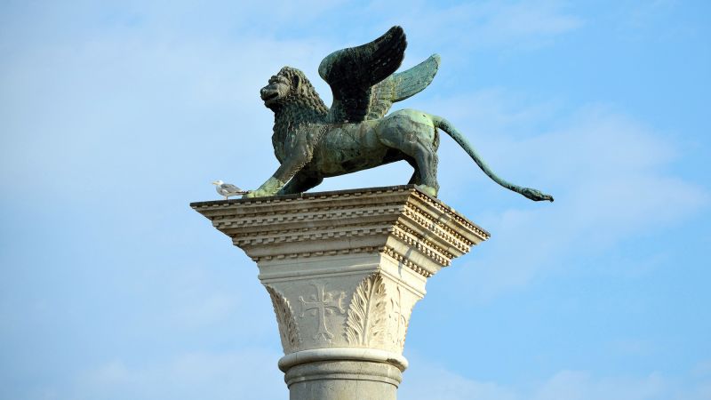 Venice's Winged Lion Statue: A Cultural Revelation