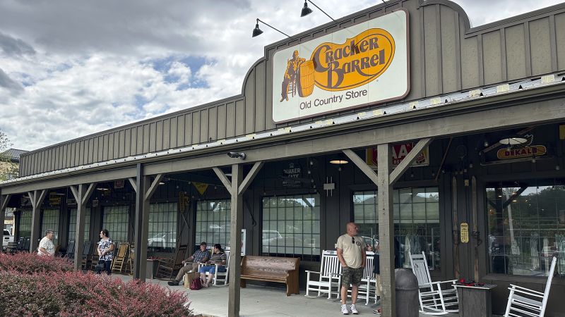 Cracker Barrel Faces Decline in Customer Visits After Logo Change