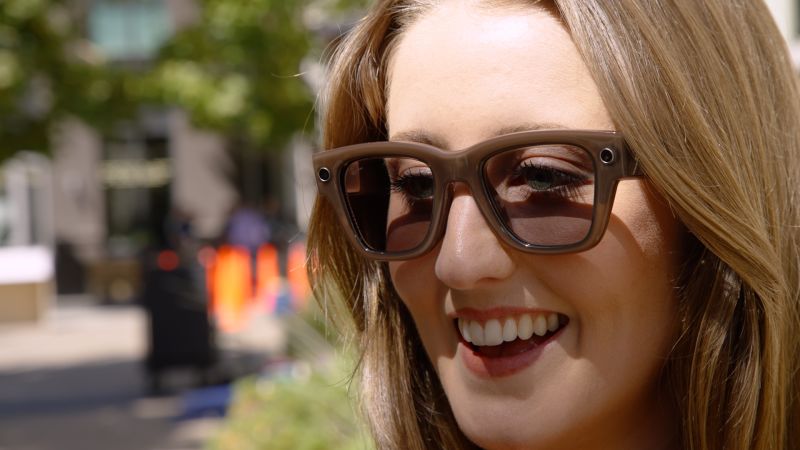 Meta Unveils Ray-Ban Display Glasses: The Future of Wearable Technology