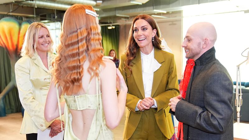 Challenges Faced by Working-Class Designers at London Fashion Week