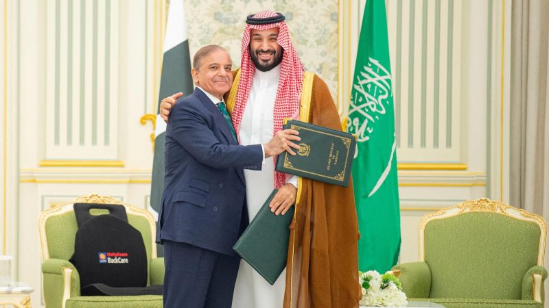 Saudi Arabia and Pakistan Sign Mutual Defense Pact Amid Regional Tensions