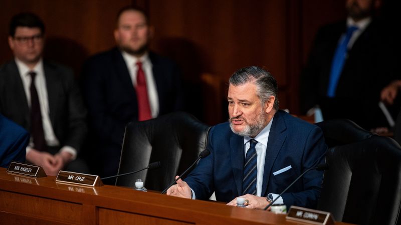 Senator Ted Cruz Criticizes FCC Chairman's Threat to Revoke ABC's Broadcast License