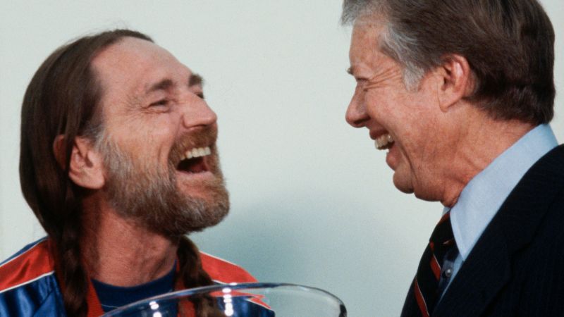 Willie Nelson's White House Roof Story: A Cultural Anecdote