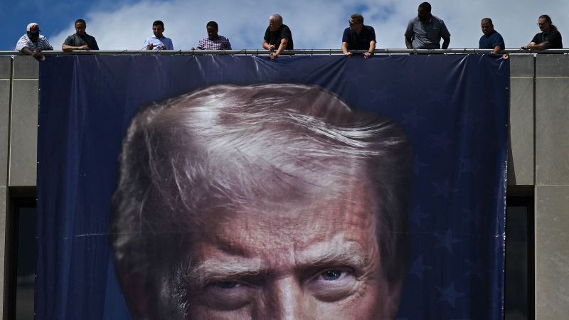 Controversy Surrounding Banners Featuring President Trump's Face on Federal Buildings