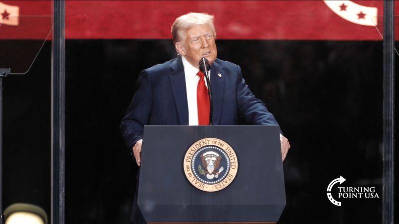 President Trump Reacts to News of Kirk's Passing in Oval Office Meeting