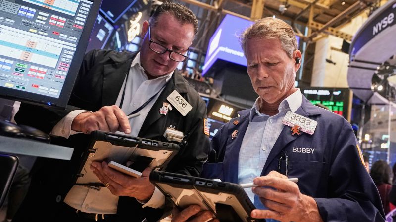 Wall Street Responds to Interest Rate Cut with Optimism